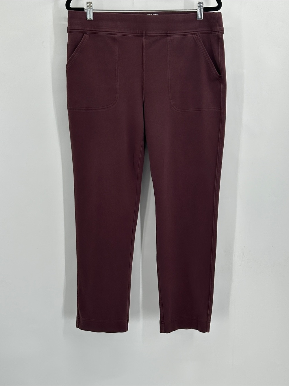 Duluth Trading NoGA Naturale Cotton Slim Leg Pants Burgundy Size Large